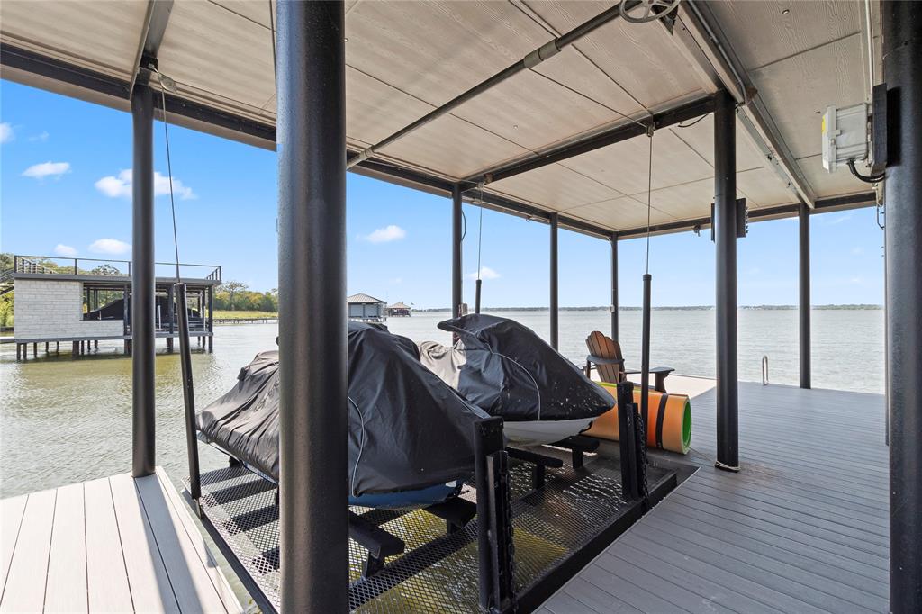 111 Sun Valley Mabank, TX 75147 - Photo 33 of 40 Dual JetSki Lifts