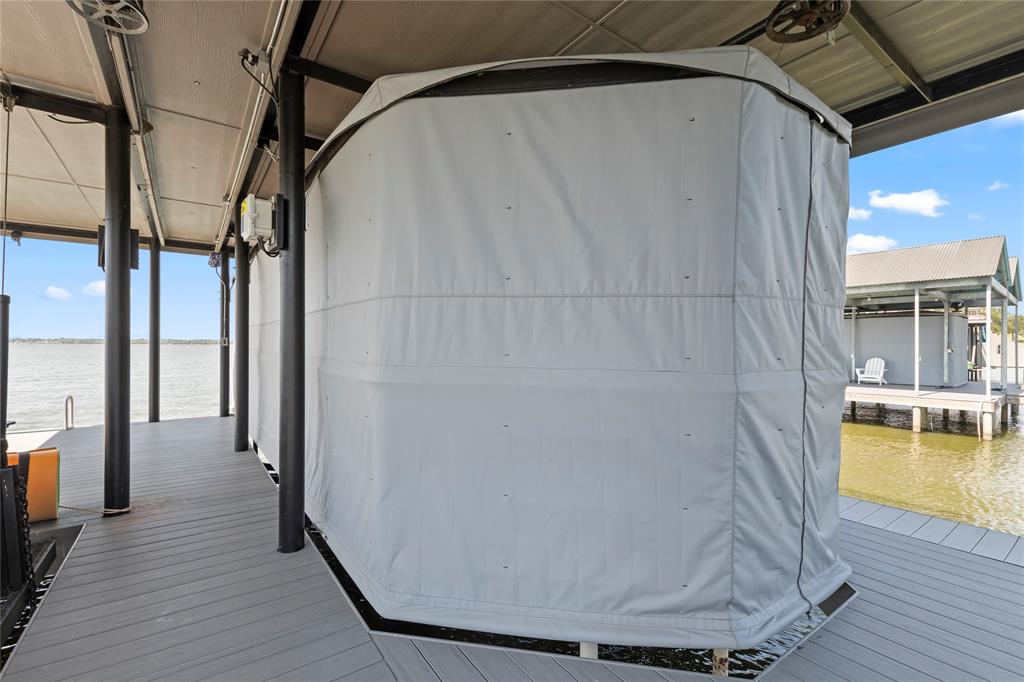 111 Sun Valley Mabank, TX 75147 - Photo 34 of 40 Boat Lift