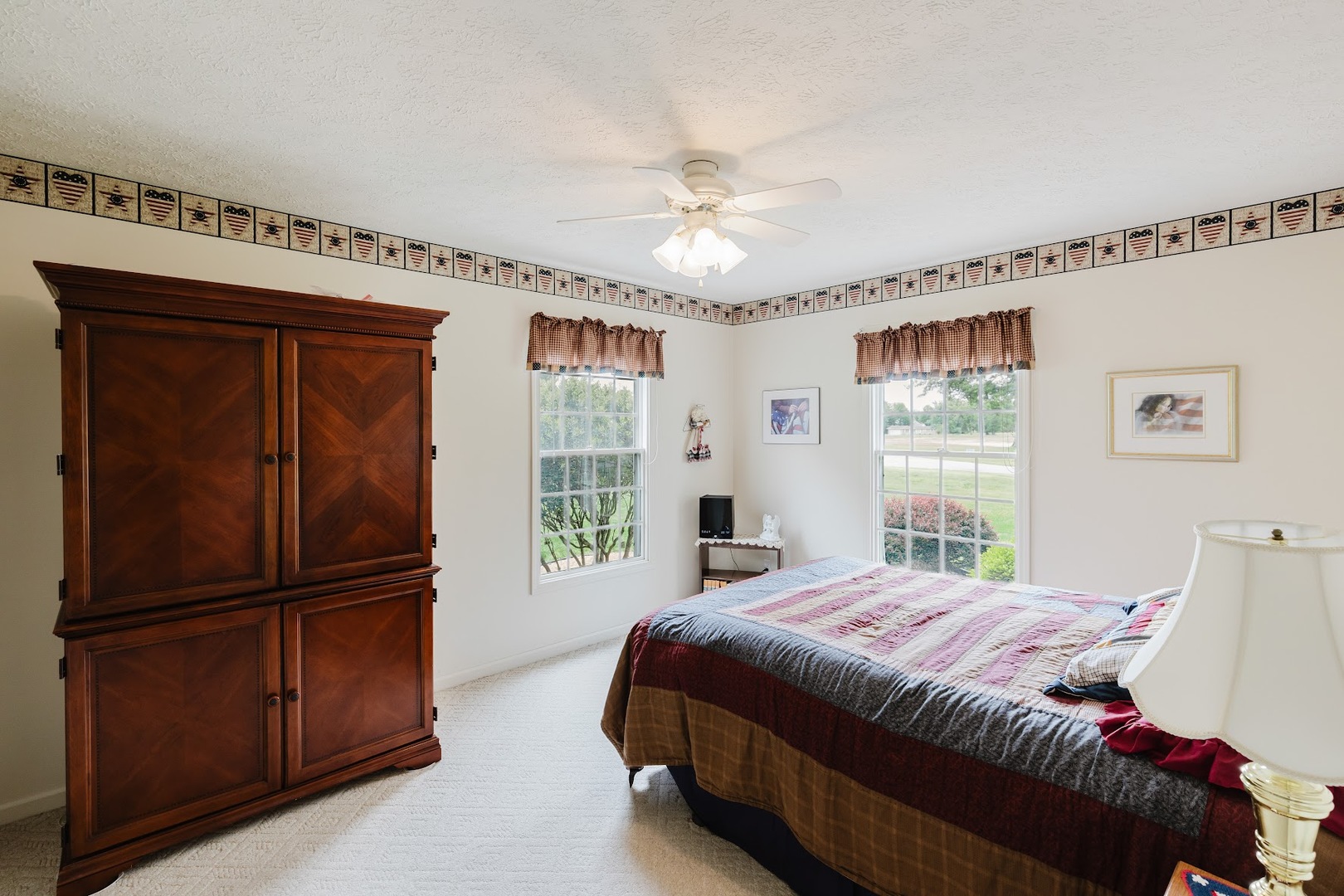 15136 Eastland Road Marion, IL 62959 - Photo 27 of 49 a bedroom with a large bed and a window