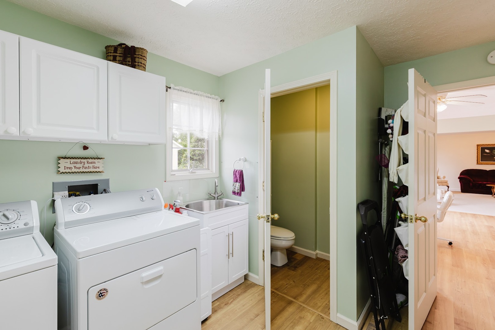 15136 Eastland Road Marion, IL 62959 - Photo 35 of 49 a storage room with a washer and dryer