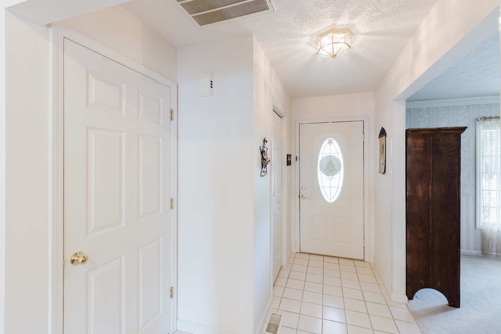 15136 Eastland Road Marion, IL 62959 - Photo 40 of 49 a view of a bathroom with a shower