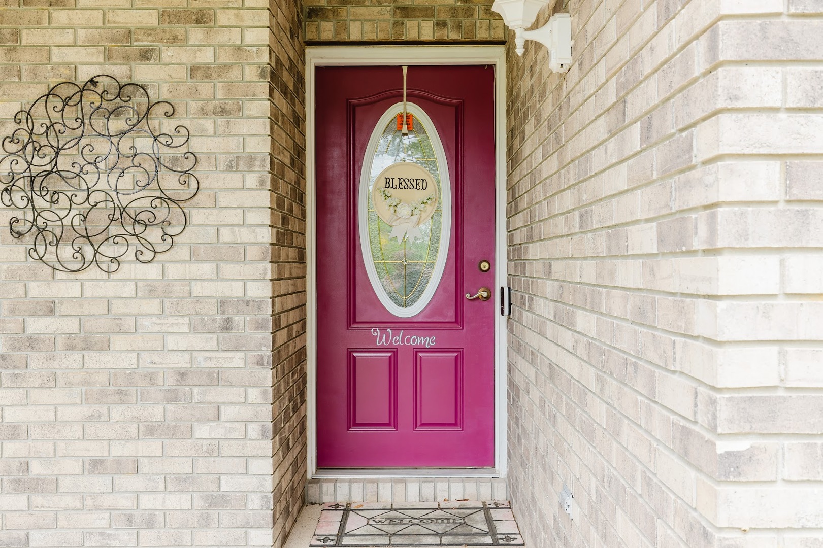 15136 Eastland Road Marion, IL 62959 - Photo 7 of 49 a view of a door with a red wall