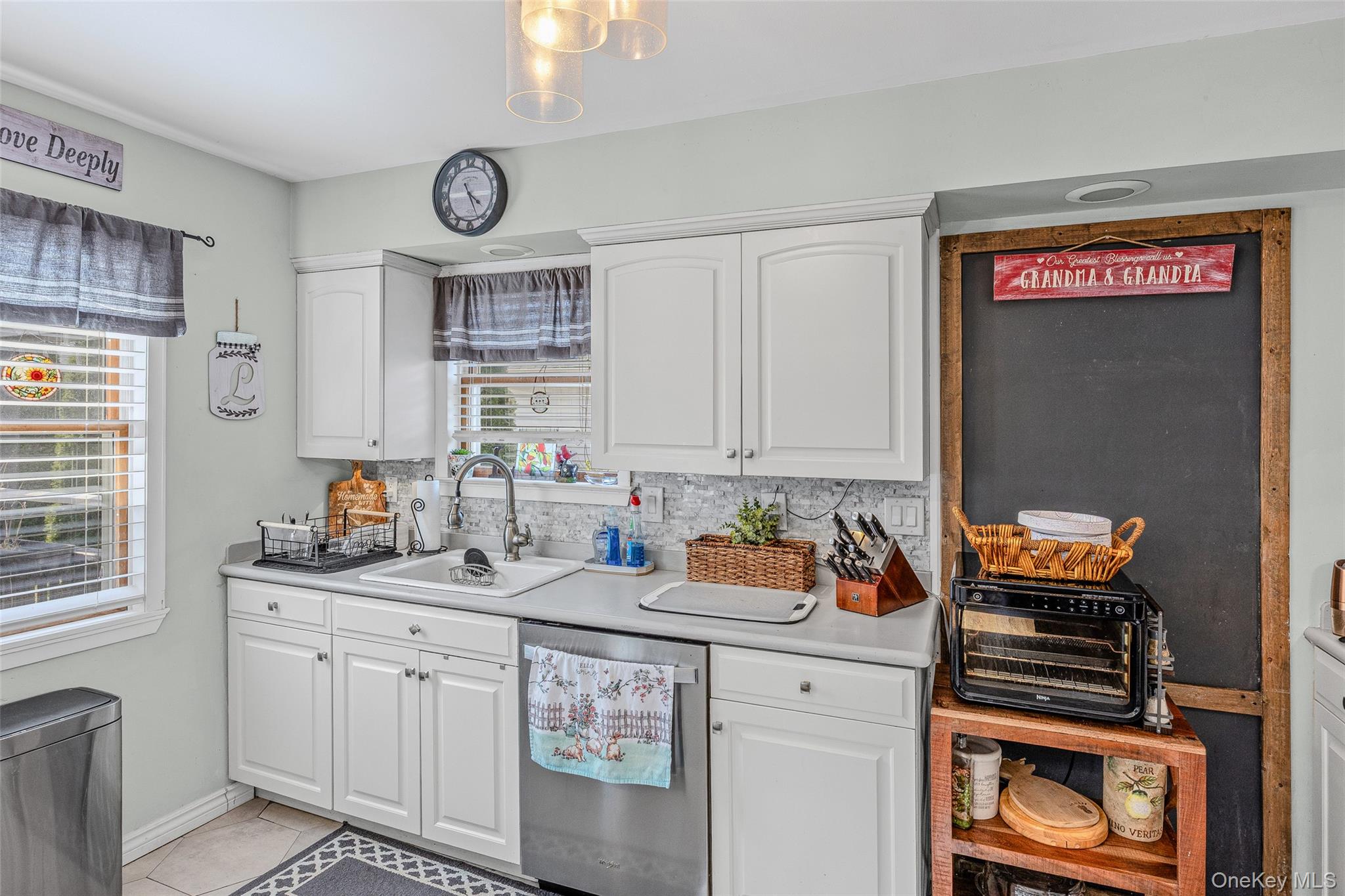 278 Ridge Road Ridge, NY 11961 - Photo 9 of 35