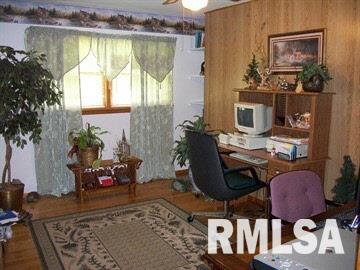 1704 Walnut Hill Road Centralia, IL 62801 - Photo 5 of 11 Gallery Image 5