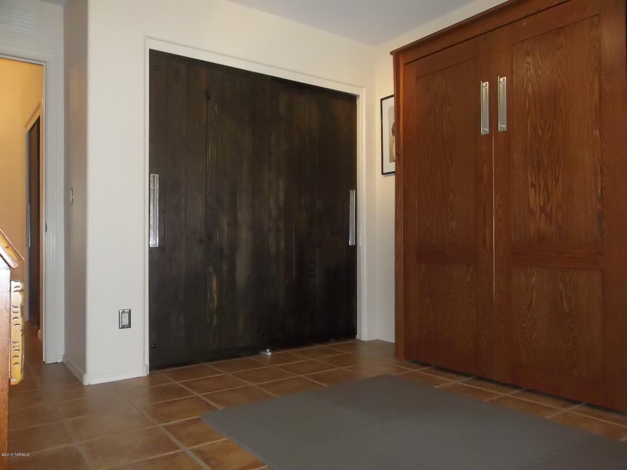 1446 North Bank Swallow Road Green Valley, AZ 85614 - Photo 11 of 37 Gallery Image 11