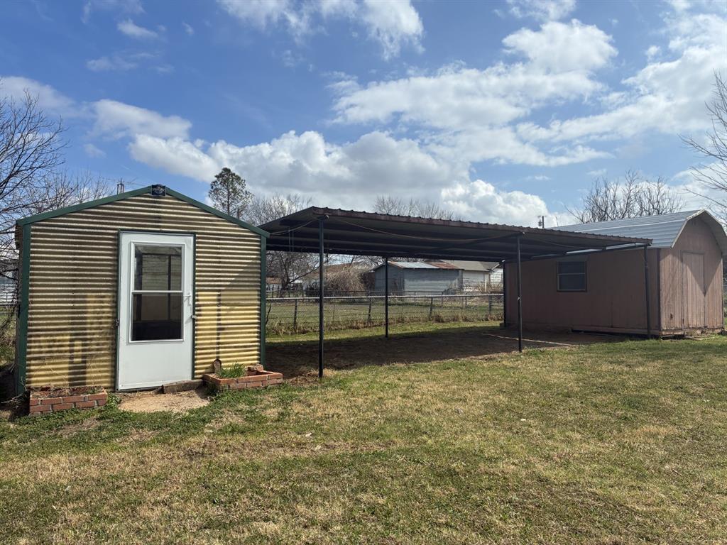 111 Lamar Street Olney, TX 76374 - Photo 16 of 29