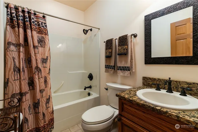 $1,399,000 | 4126 Caron Road, Deming, WA 98244