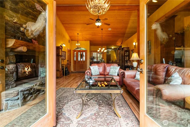 $1,399,000 | 4126 Caron Road, Deming, WA 98244