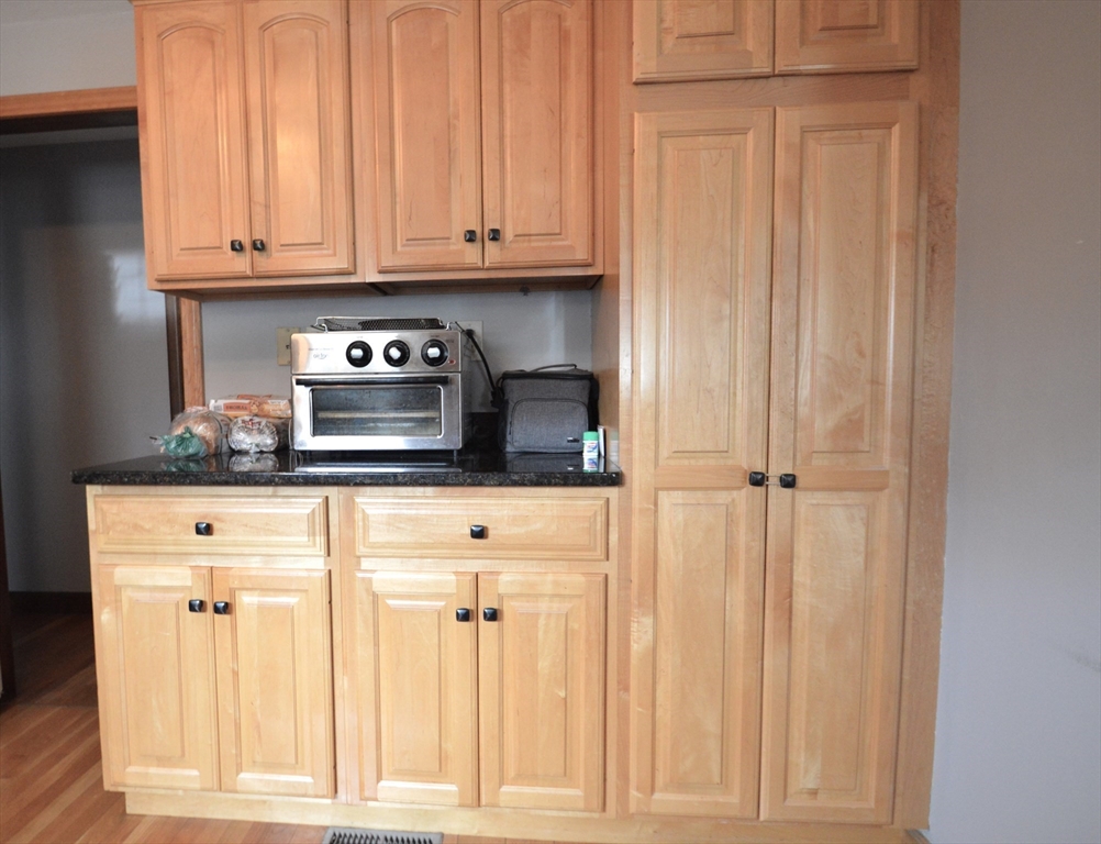 40 Conrad Road Marlborough, MA 01752 - Photo 12 of 39 Gallery Image 12