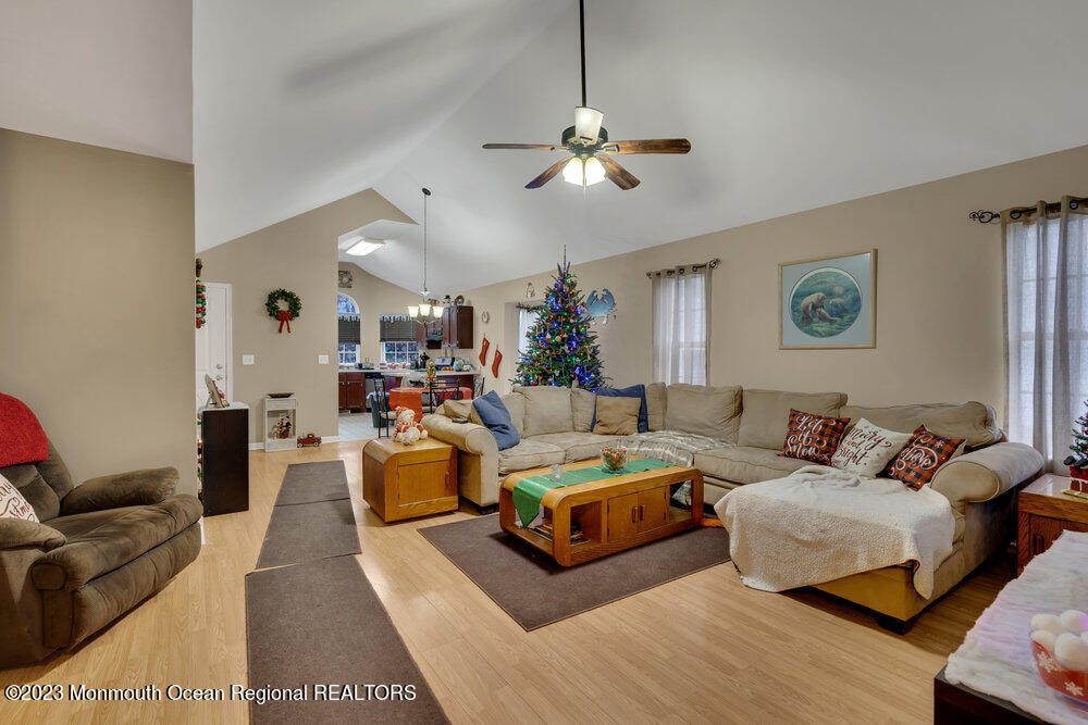 149 Marlin Road Manahawkin, NJ 08050 - Photo 5 of 36 dsc01440