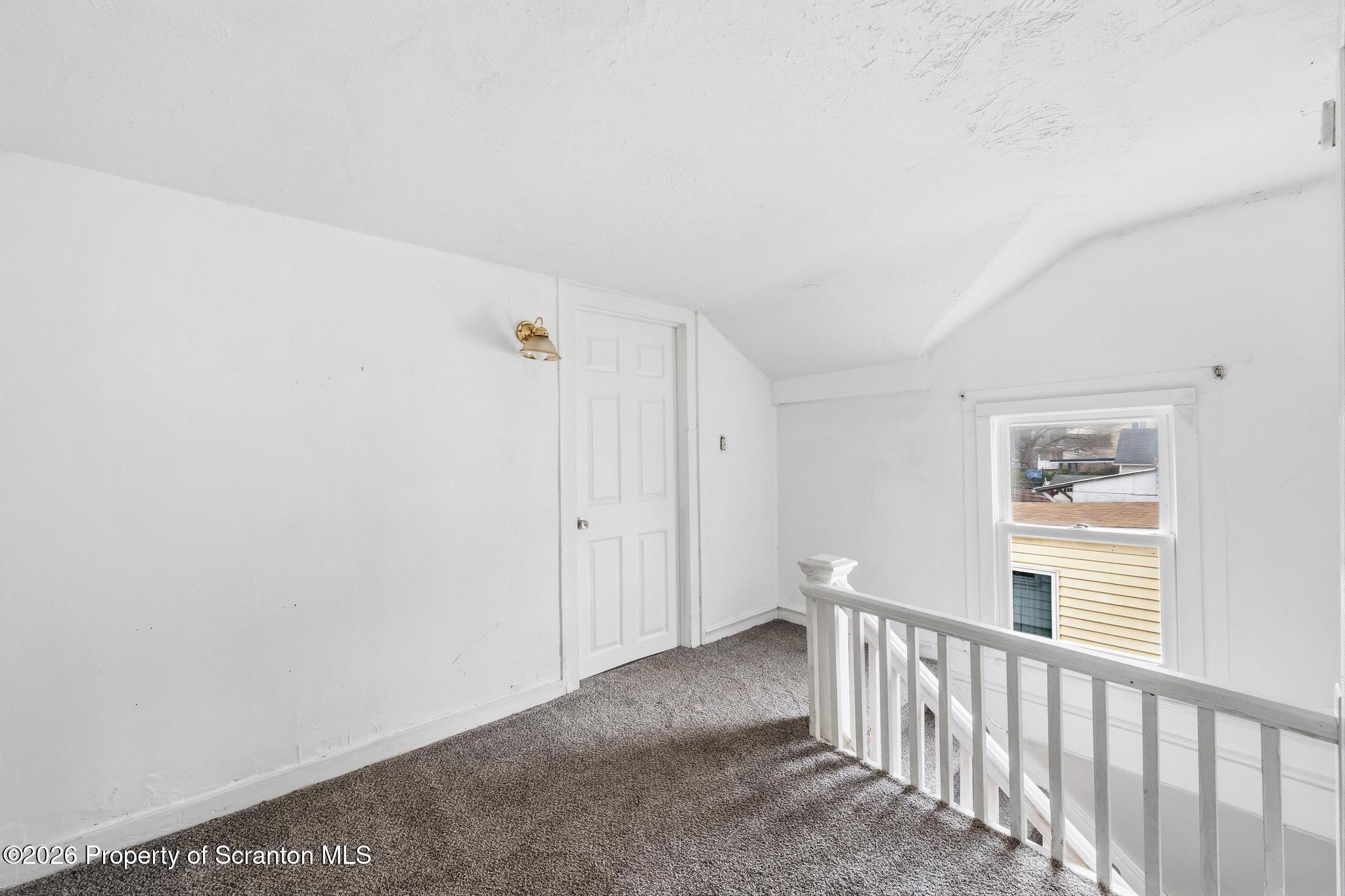 121 Throop Street Scranton, PA 18508 - Photo 33 of 40 DSC_8313