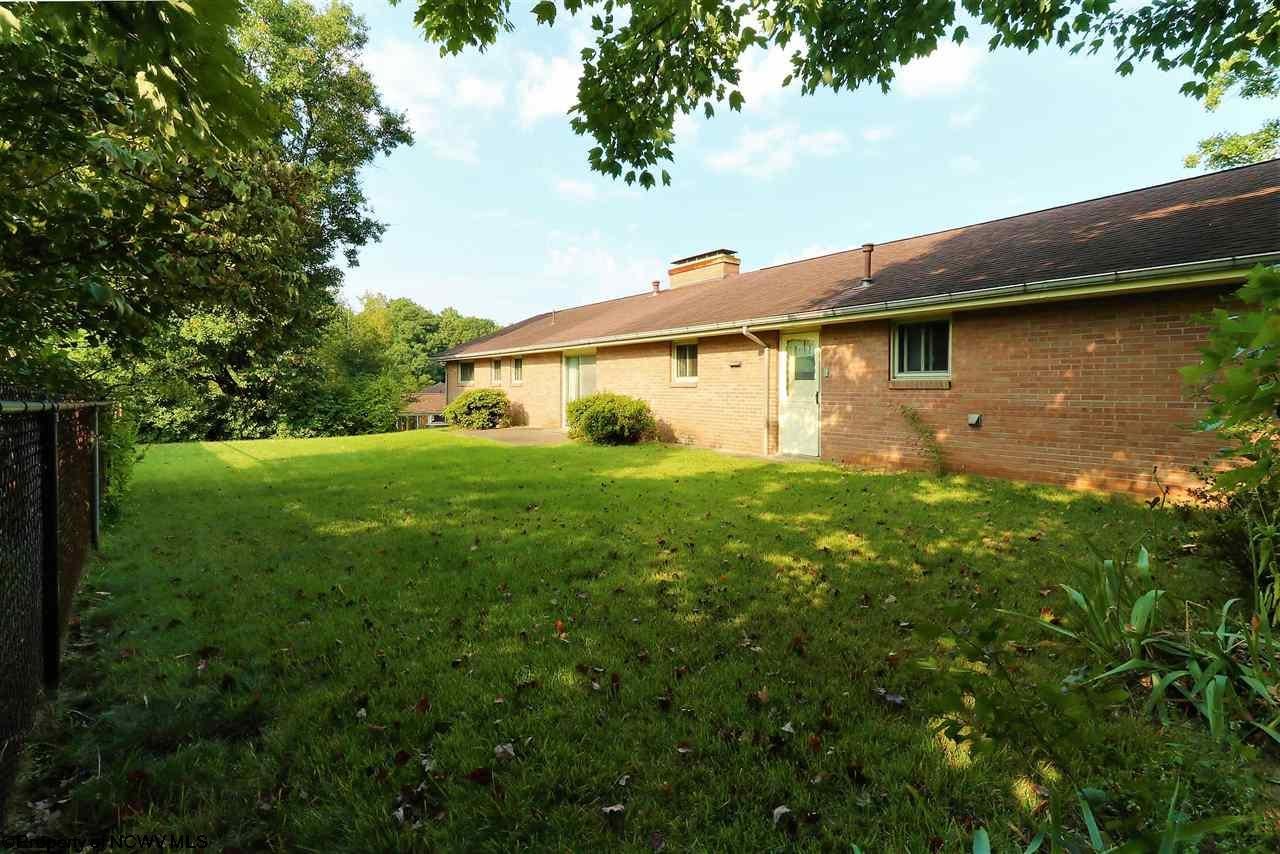 1010 Rainbow Road Bridgeport, WV 26330 - Photo 4 of 20 Gallery Image 4