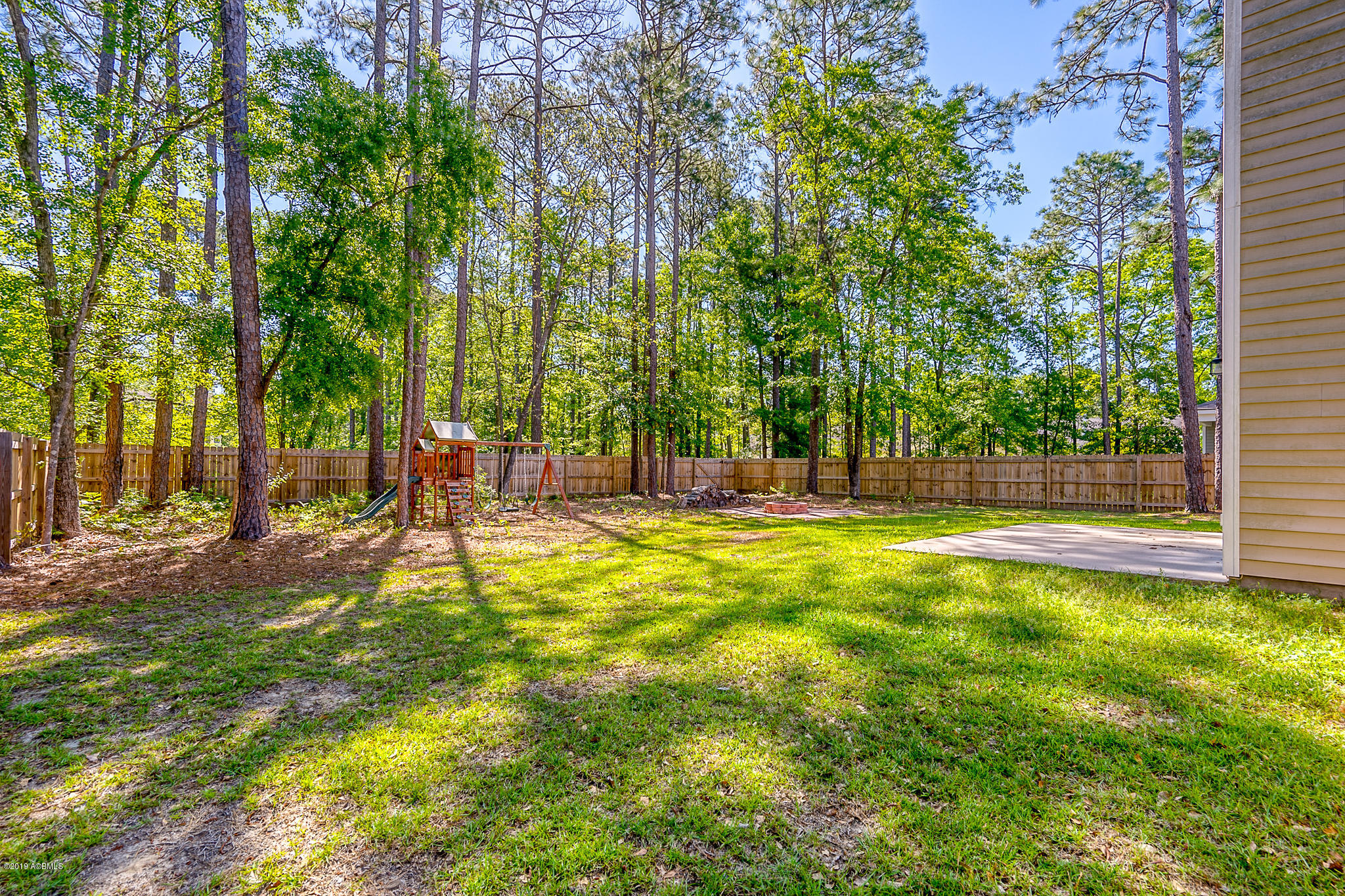 3 Reeds Road Beaufort, SC 29907 - Photo 8 of 30 24