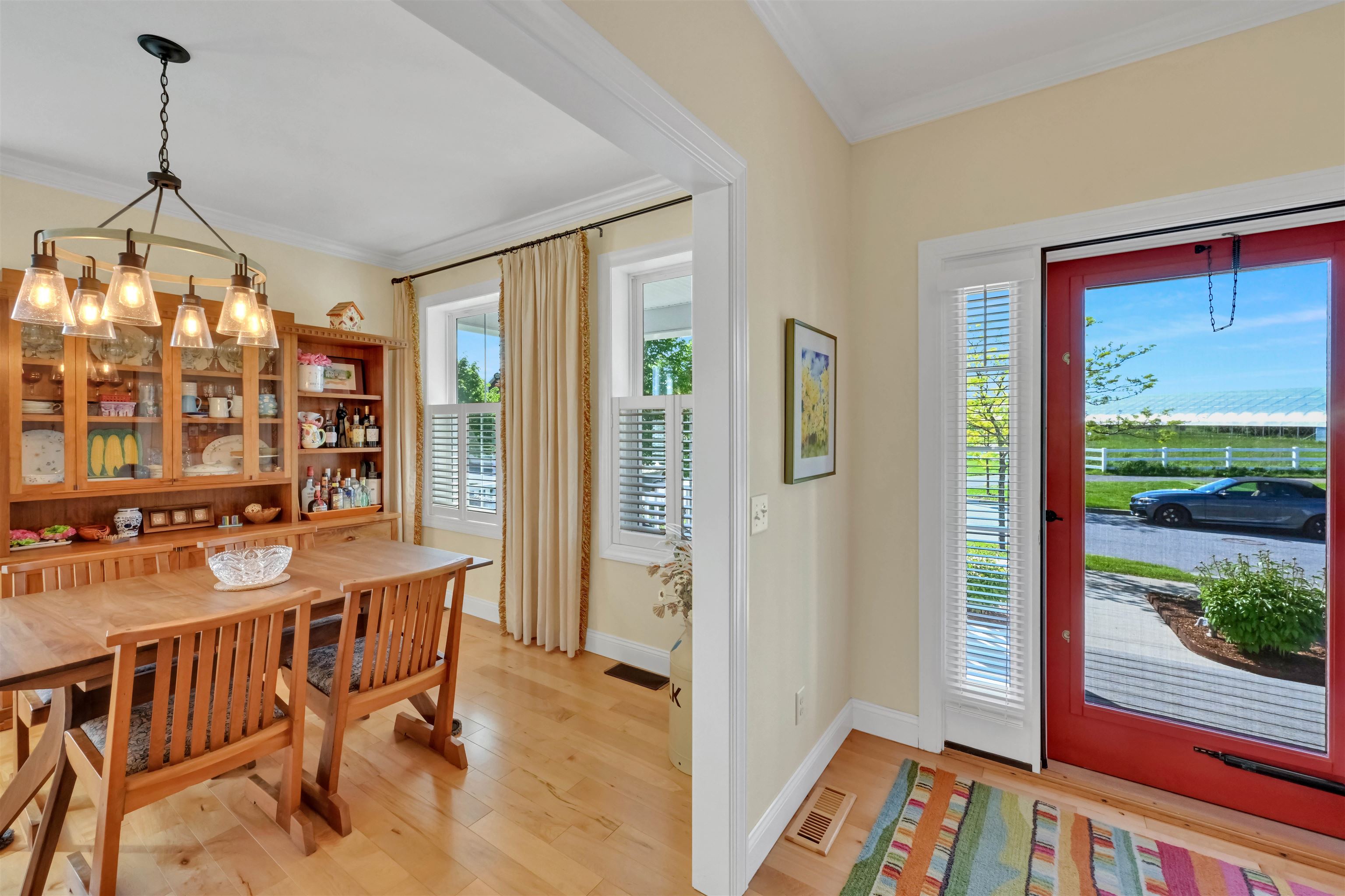 86 North Jefferson Road South Burlington, VT 05403 - Photo 6 of 60