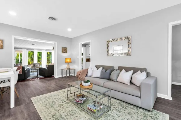 $17,000 | 127 Miramar Way, West Palm Beach, FL 33405