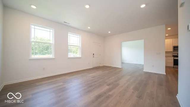 $291,900 | 6122 Cascades Drive, Whitestown, IN 46075