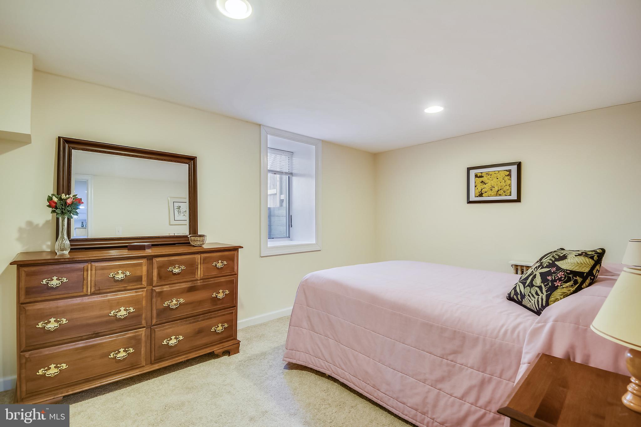 434 South Rolling Road Baltimore, MD 21228 - Photo 18 of 35 Bedroom in lower level. Full bath there too.