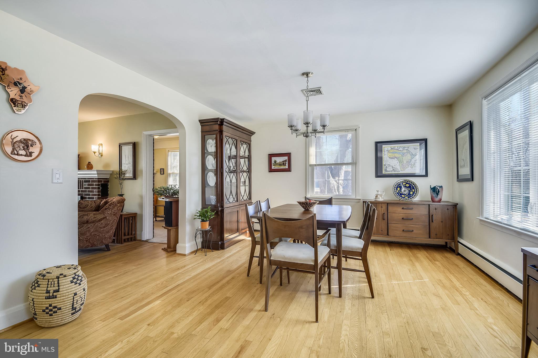 434 South Rolling Road Baltimore, MD 21228 - Photo 8 of 35