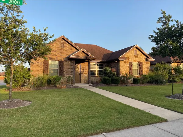 $2,095 | 3017 Old Ironsides Drive, College Station, TX 77845
