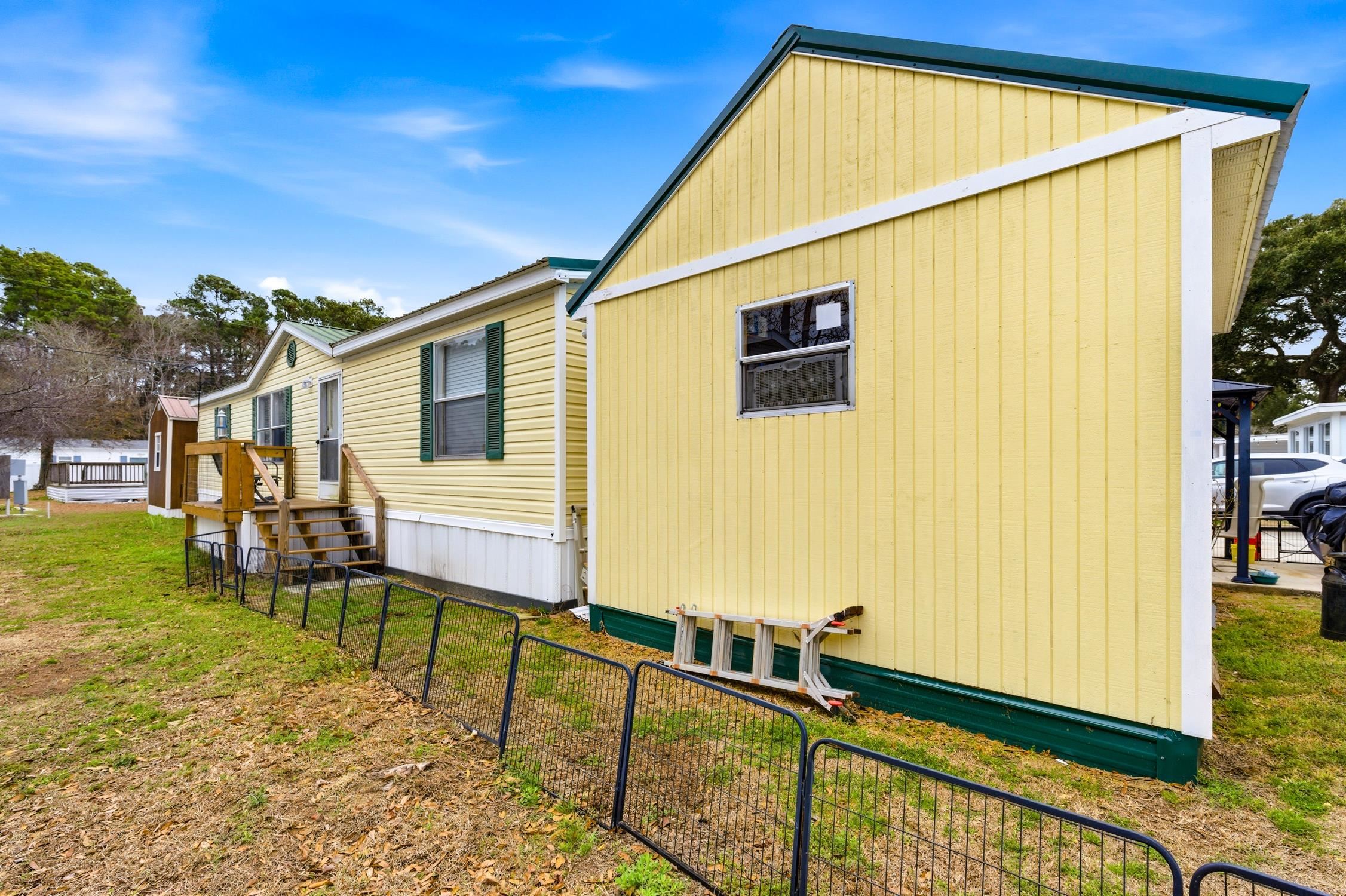 462 Oak Avenue Murrells Inlet, SC 29576 - Photo 22 of 34