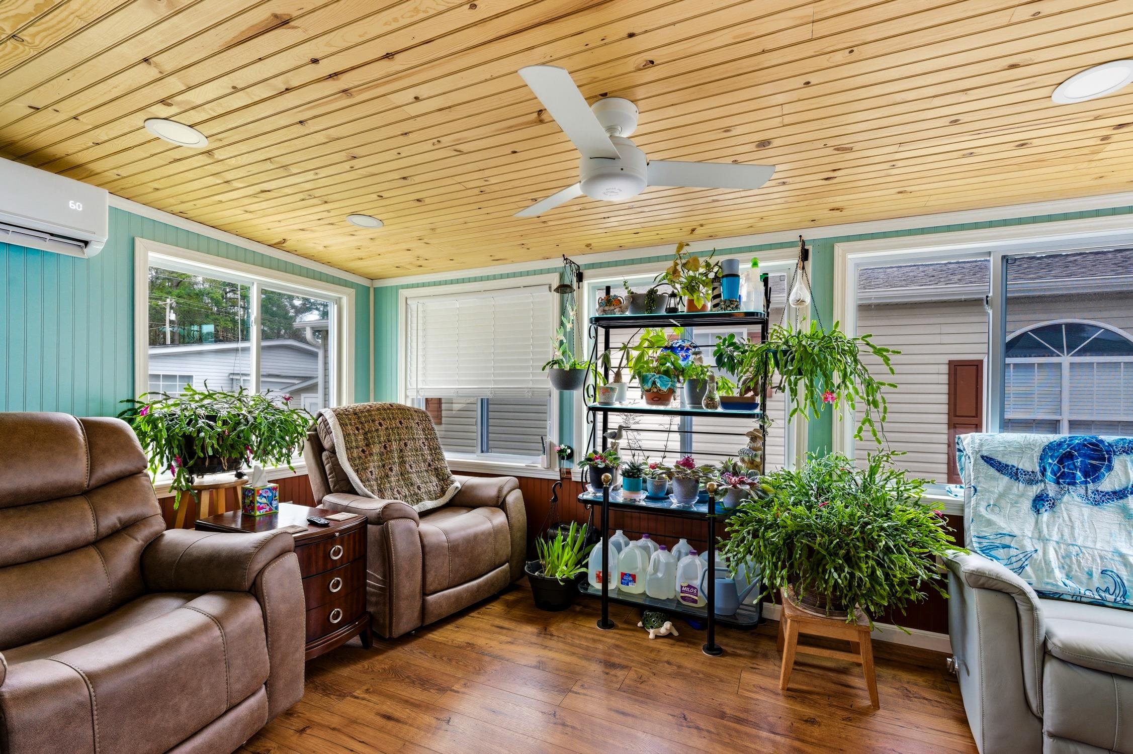 462 Oak Avenue Murrells Inlet, SC 29576 - Photo 5 of 34