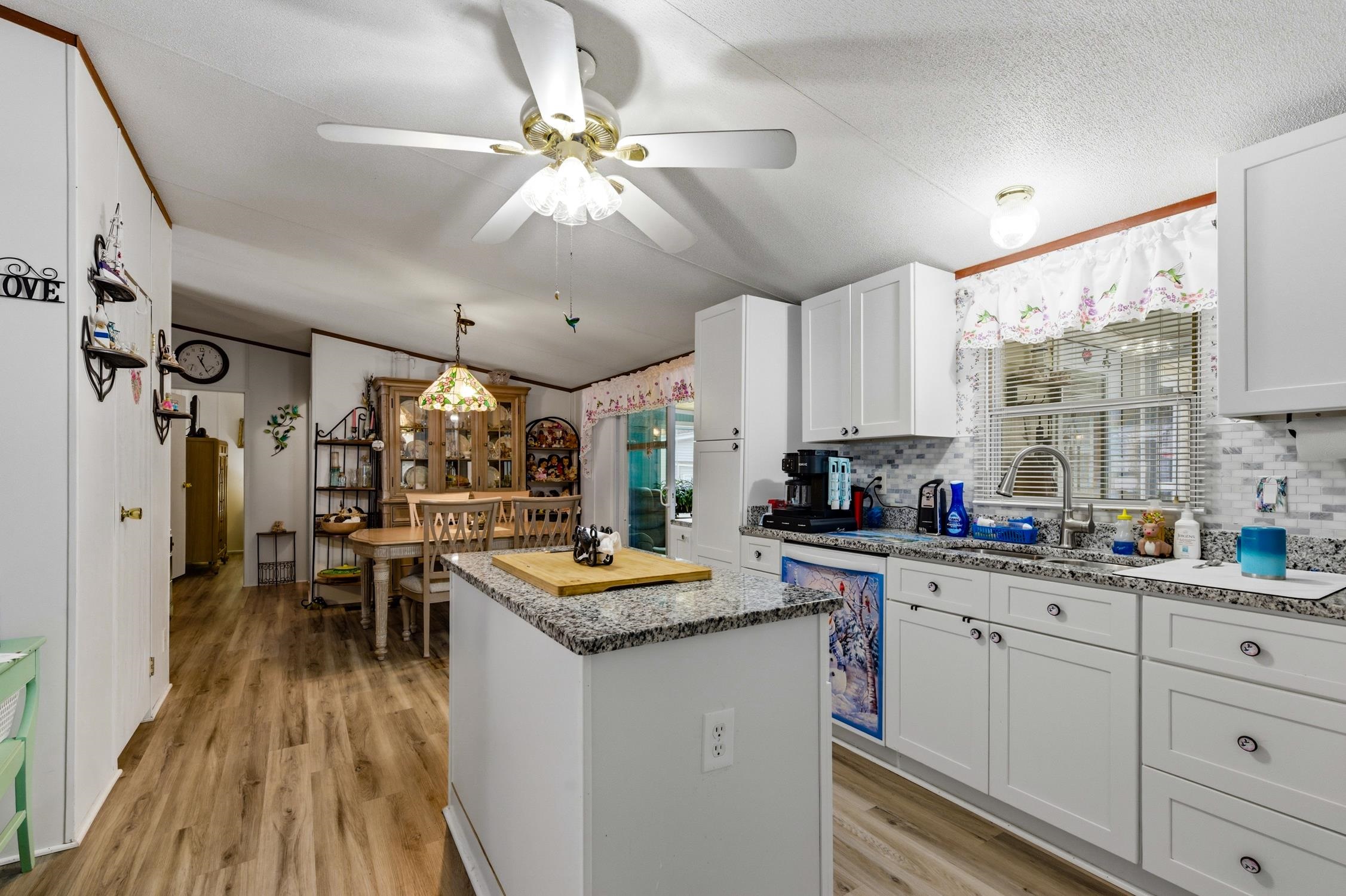 462 Oak Avenue Murrells Inlet, SC 29576 - Photo 10 of 34