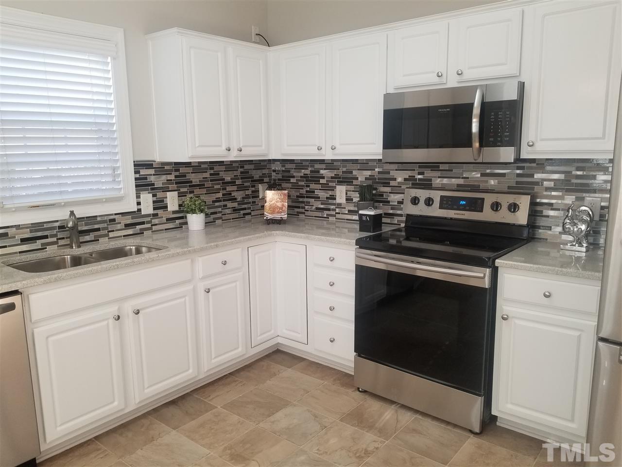 5016 Morning Edge Drive Raleigh, NC 27613 - Photo 3 of 20 Gallery Image 3