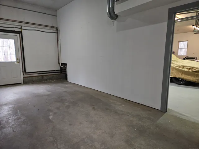 a view of a livingroom with a bench