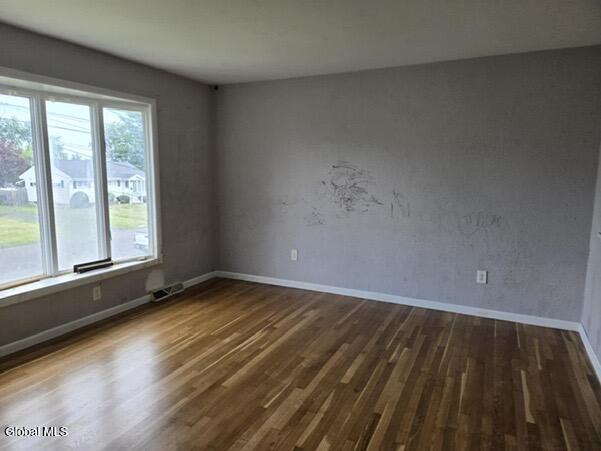 22 O'neil Street Troy, NY 12180 - Photo 11 of 25 IMG_1114