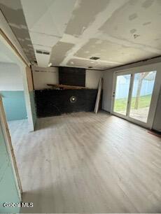 22 O'neil Street Troy, NY 12180 - Photo 17 of 25 30_compressed_