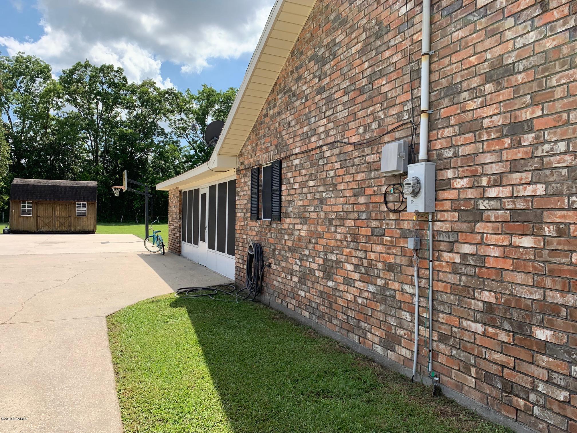 1023 Johnson Road Breaux Bridge, LA 70517 - Photo 10 of 12 IMG_0767