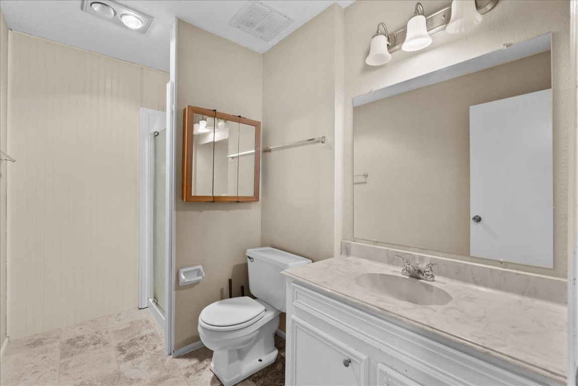 1448 Silverpines Road, Unit 1448 Houston, TX 77062 - Photo 15 of 27