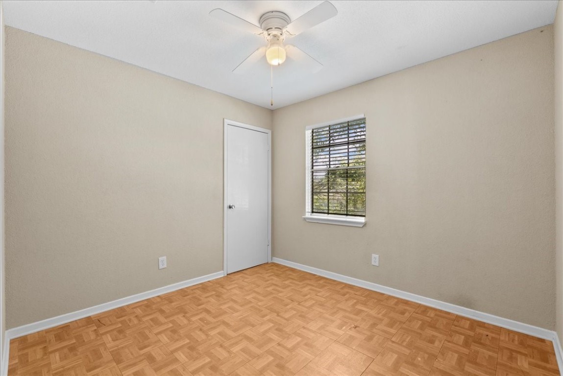 1448 Silverpines Road, Unit 1448 Houston, TX 77062 - Photo 16 of 27