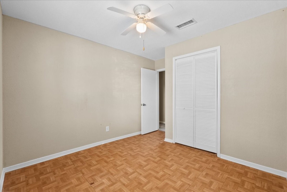 1448 Silverpines Road, Unit 1448 Houston, TX 77062 - Photo 17 of 27