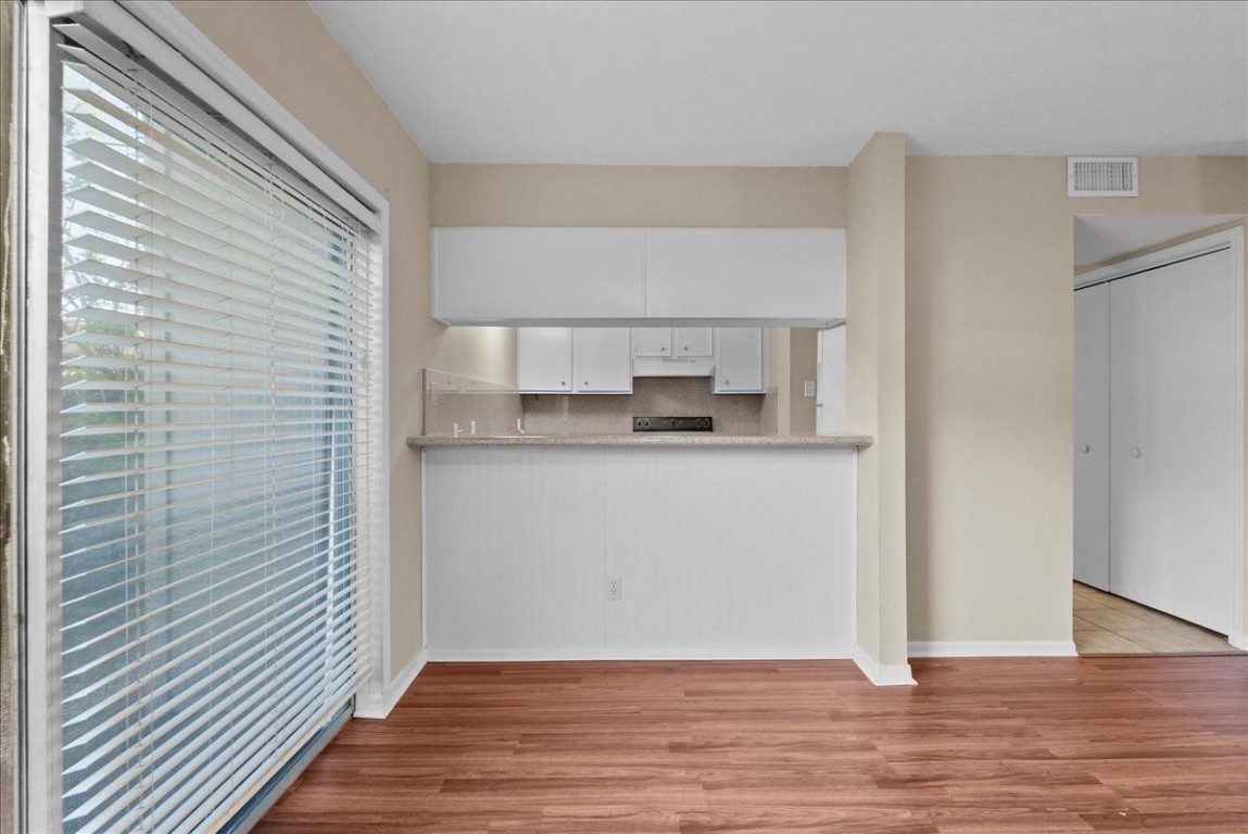 1448 Silverpines Road, Unit 1448 Houston, TX 77062 - Photo 9 of 27