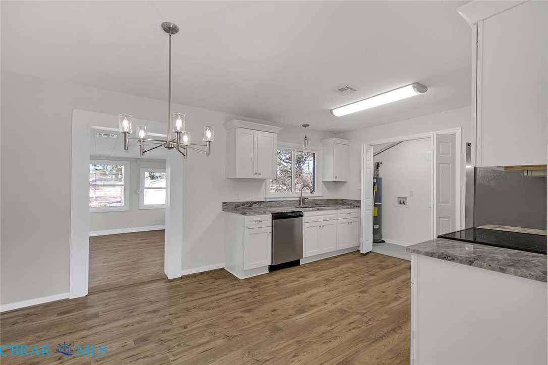 353 Fox Hill Road Hampton, VA 23669 - Photo 12 of 27