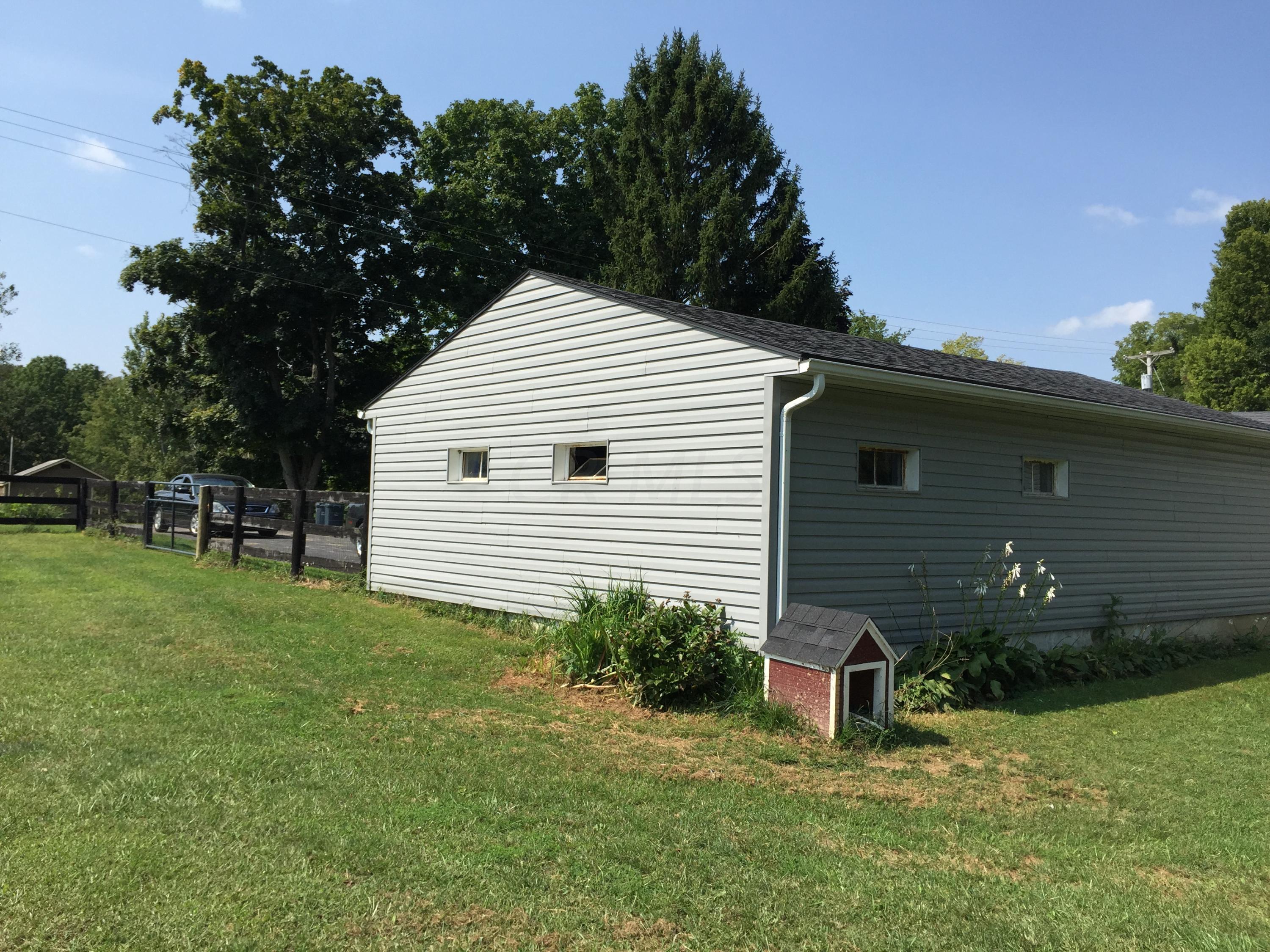 87 East Mt Pleasant Road Wilmington, OH 45177 - Photo 2 of 26
