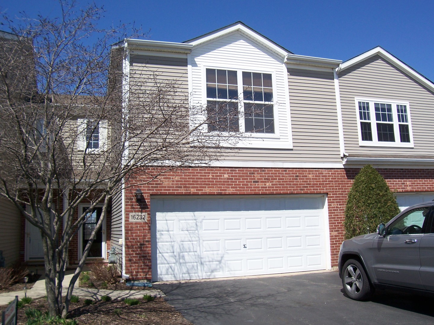 16232 Golf View Drive Lockport, IL 60441 - Photo 2 of 31