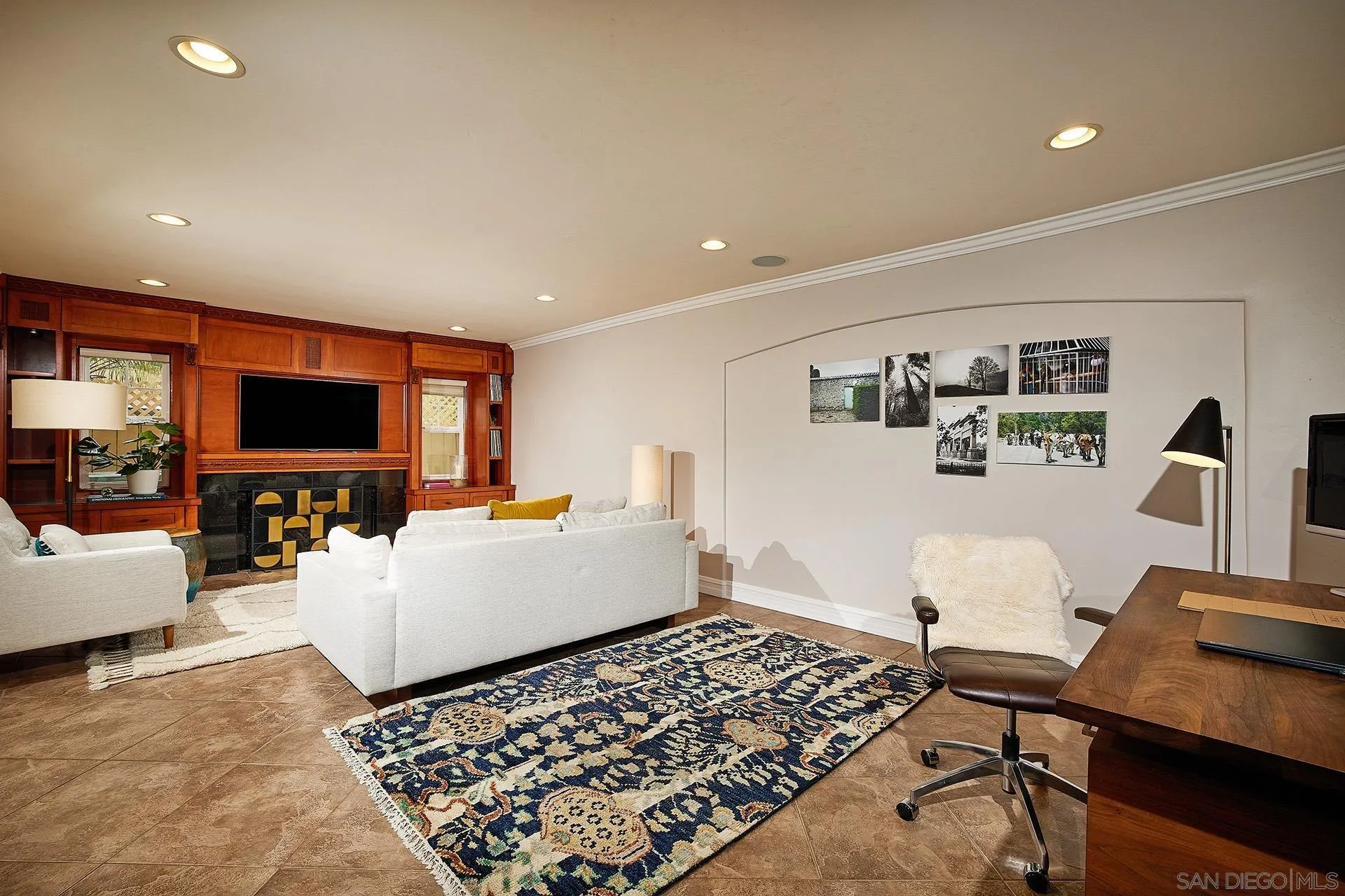 1548 Calle Violetas Encinitas, CA 92024 - Photo 18 of 47 a living room with furniture and a flat screen tv