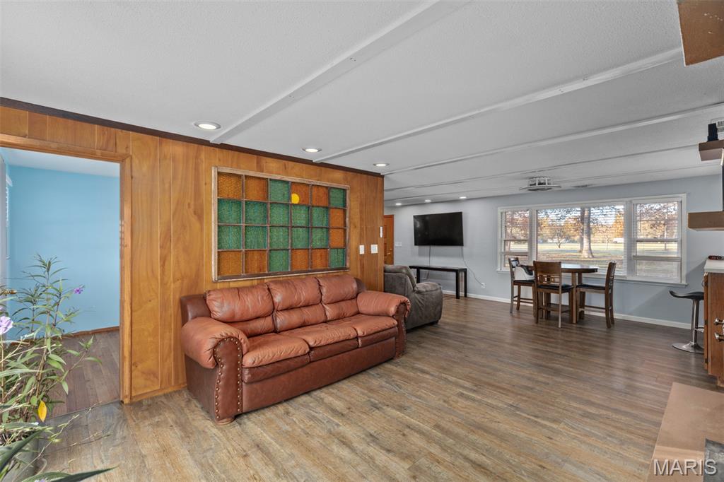 20267 Tall Timber Road Staunton, IL 62088 - Photo 14 of 26