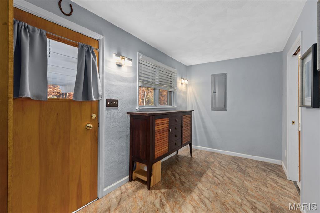 20267 Tall Timber Road Staunton, IL 62088 - Photo 17 of 26