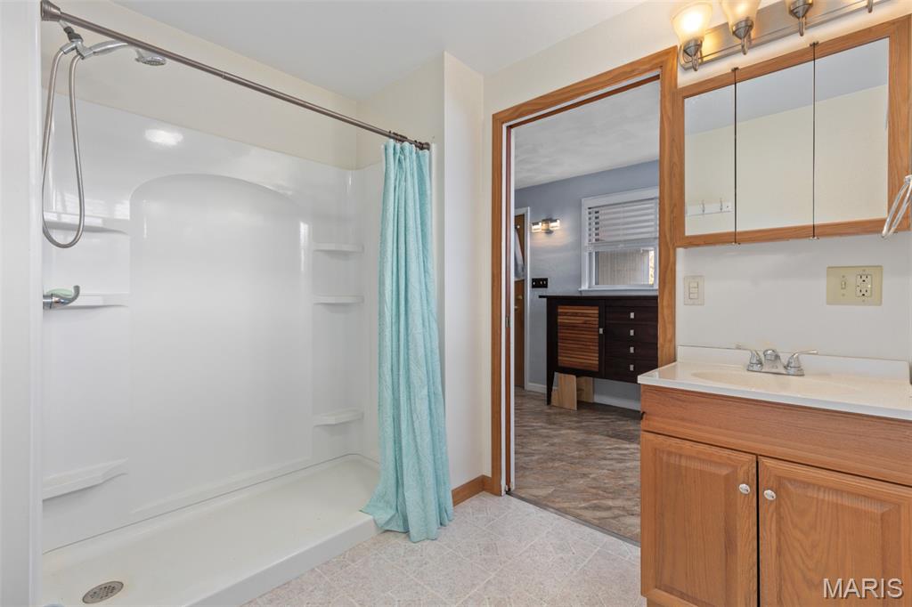 20267 Tall Timber Road Staunton, IL 62088 - Photo 18 of 26