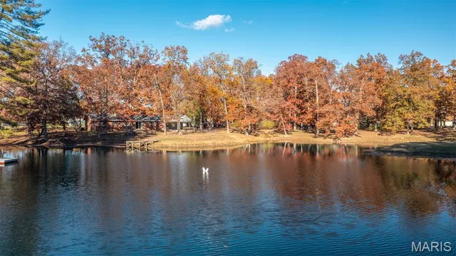 $299,000 | 20267 Tall Timber Road, Staunton, IL 62088