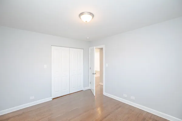 $1,980 | 6807 North Ridge Boulevard, Unit 102, Chicago, IL 60645