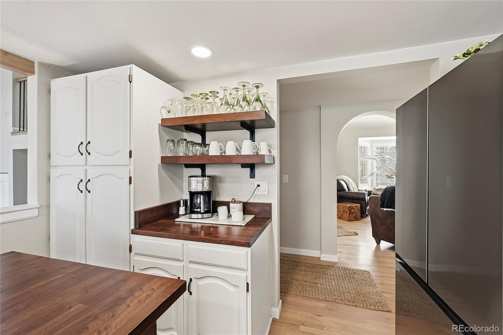 9366 Cornell Circle Highlands Ranch, CO 80130 - Photo 9 of 43