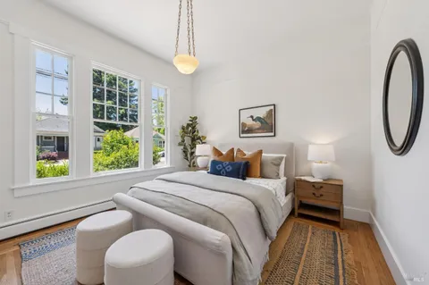 $1,495,000 | 17 10th Street, Petaluma, CA 94952