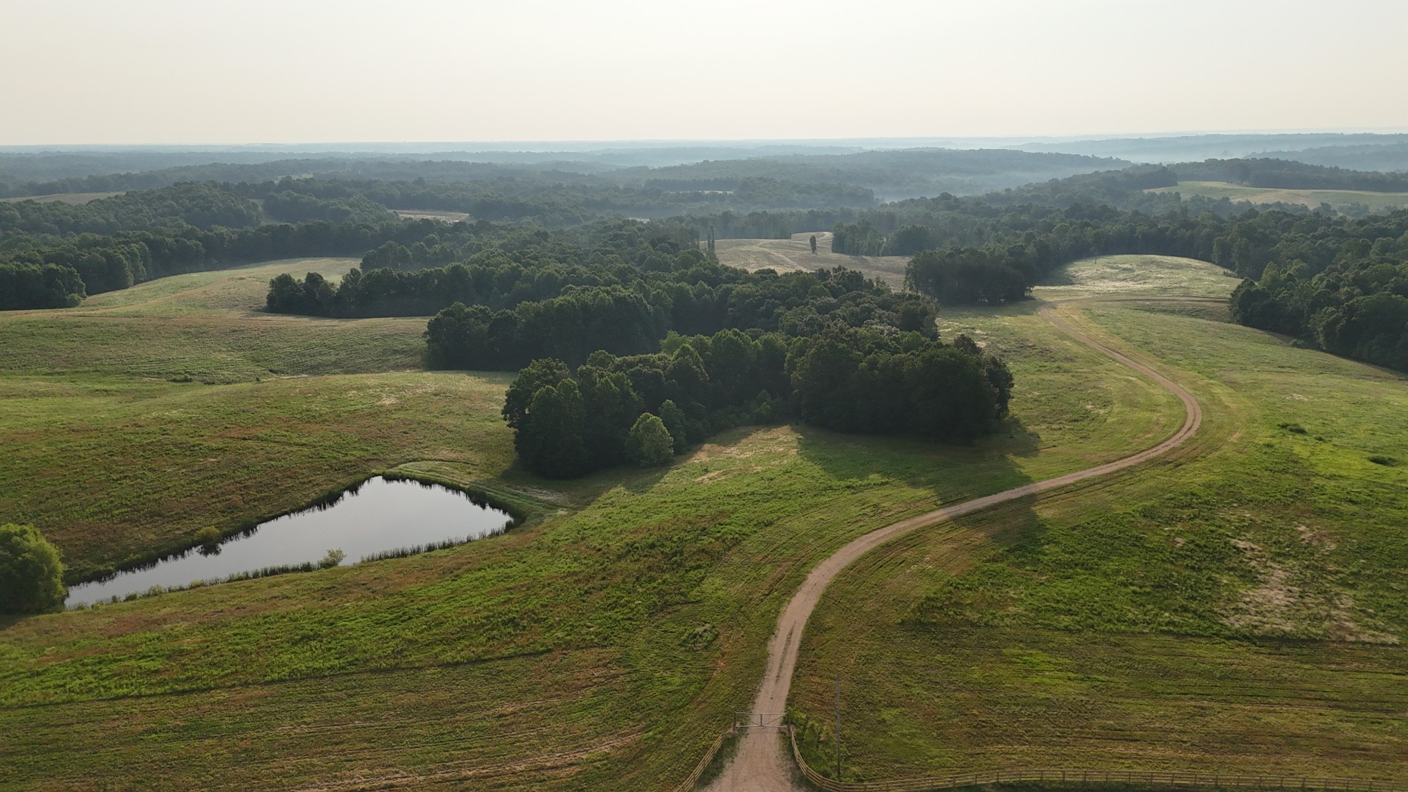 0 Seven 7 Mile Ridge Road Indian Mound, TN 37079 - Photo 21 of 34 a view of a lake from a balcony