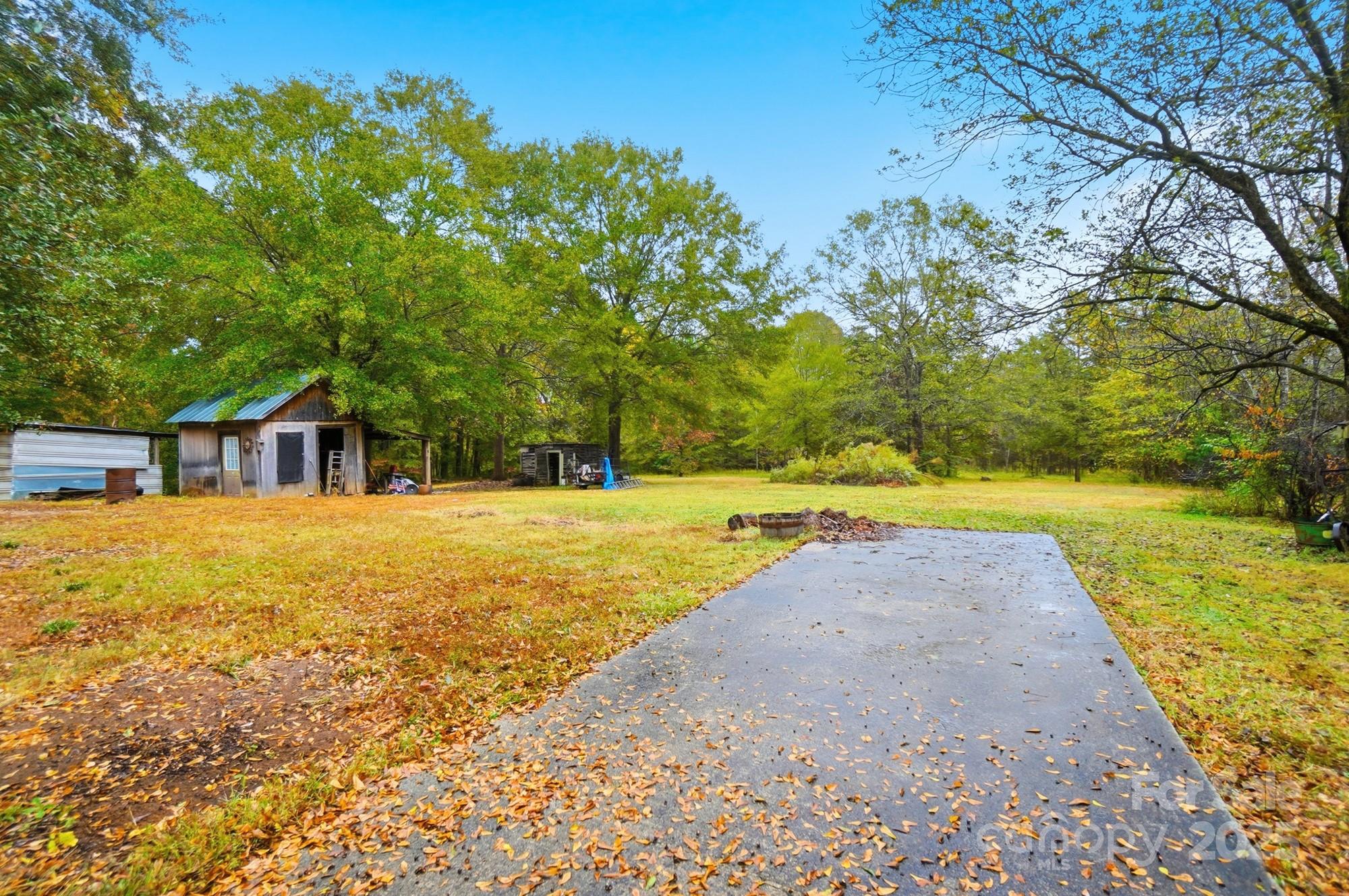 554 Loray Farm Road Dallas, NC 28034 - Photo 23 of 28 Gallery Image 23