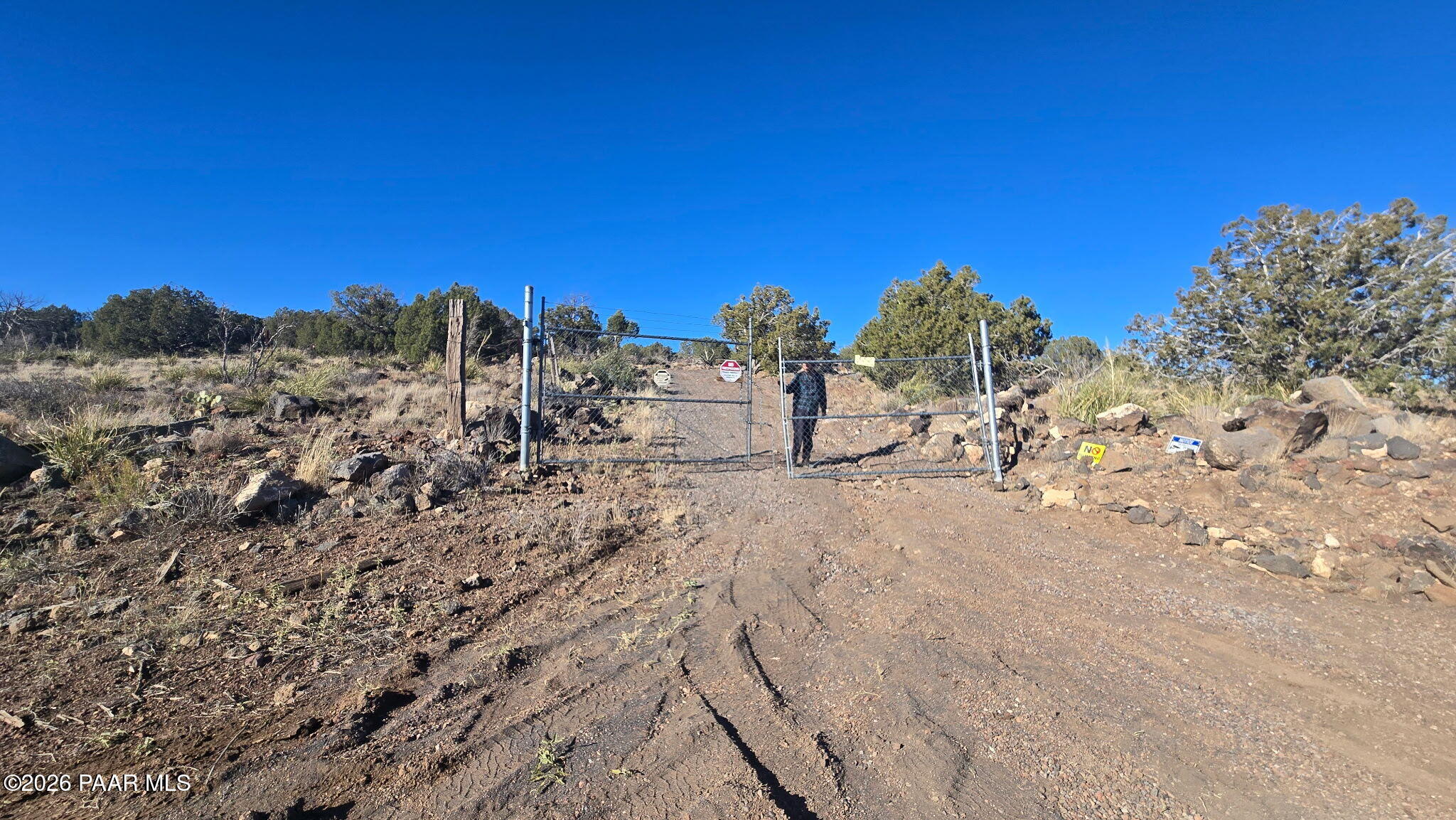 9938 Gleed Station Road Ash Fork, AZ 86320 - Photo 2 of 24 IMG_20260520_203245