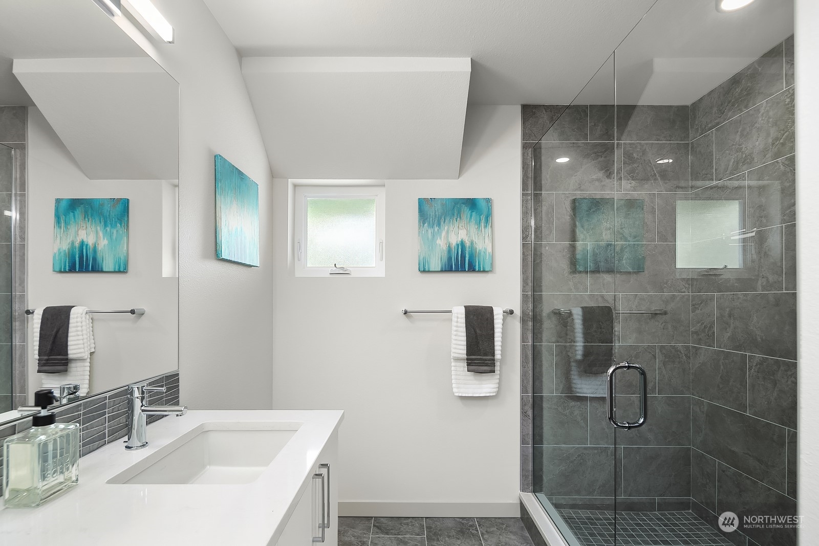 974 North Allen Place Seattle, WA 98103 - Photo 25 of 35 Gallery Image 25